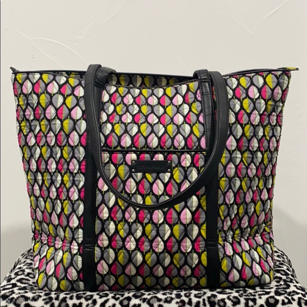 Vera Bradley Vera Tote